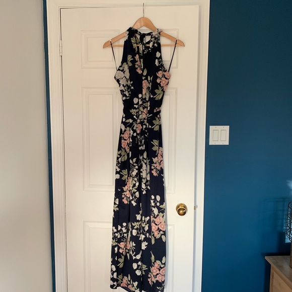 *SOLD FB* navy floral high neck maxi dress - Picture 4 of 7